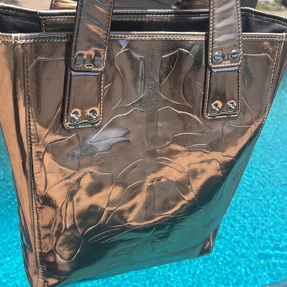 Alexander McQueen -MCQ metallic Tote - Picture 5 of 17